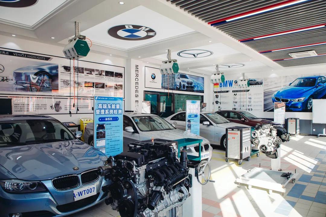 <b>【专业推荐】互联网+汽车新能源工程师专业</b>